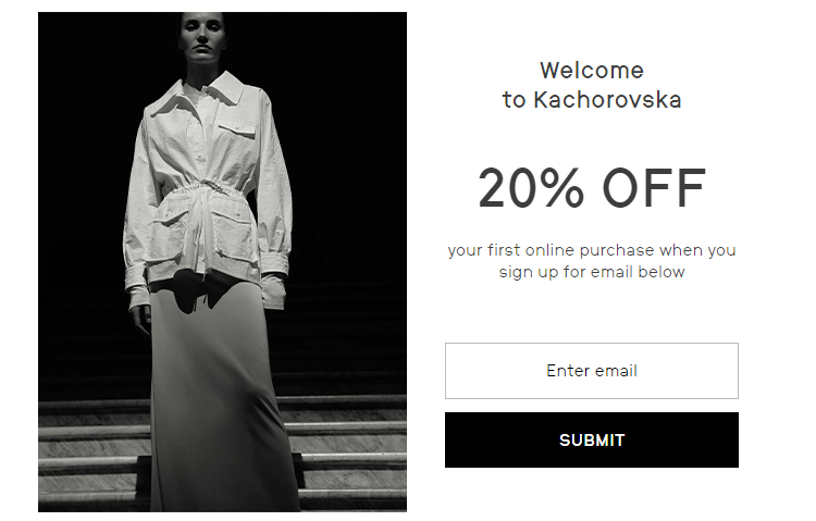 Попап бренду Kachorovska обіцяє гарну знижку в обмін на email